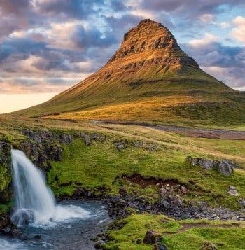 Land of Ice & Fire