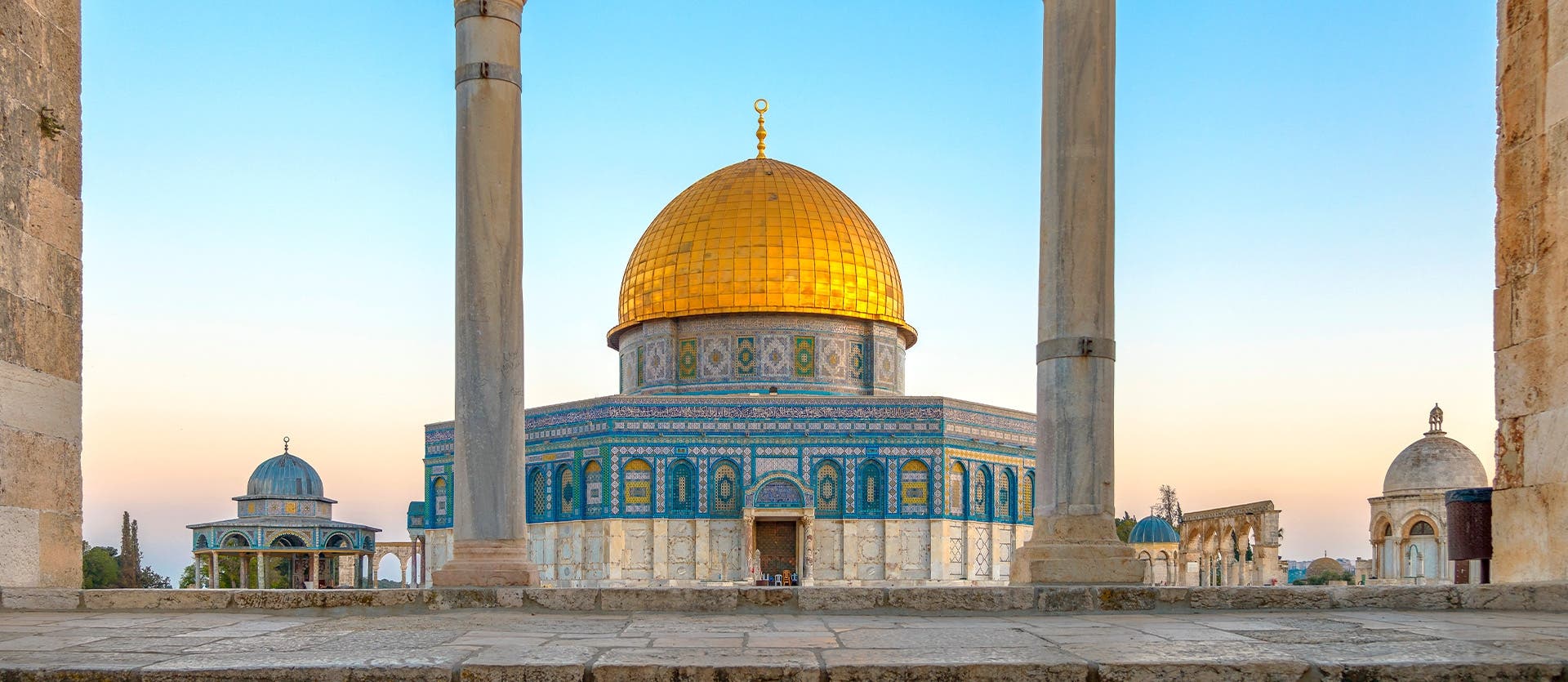 Essentials of the Holy Land 