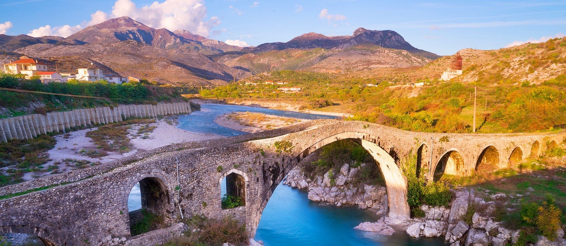 Between the Balkans and the Adriatic Sea