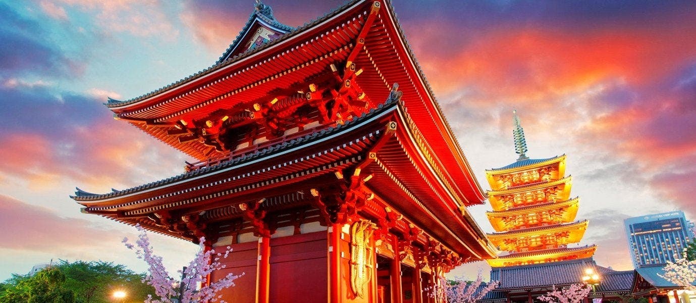 Tradition & modernity: semi-guided Japan