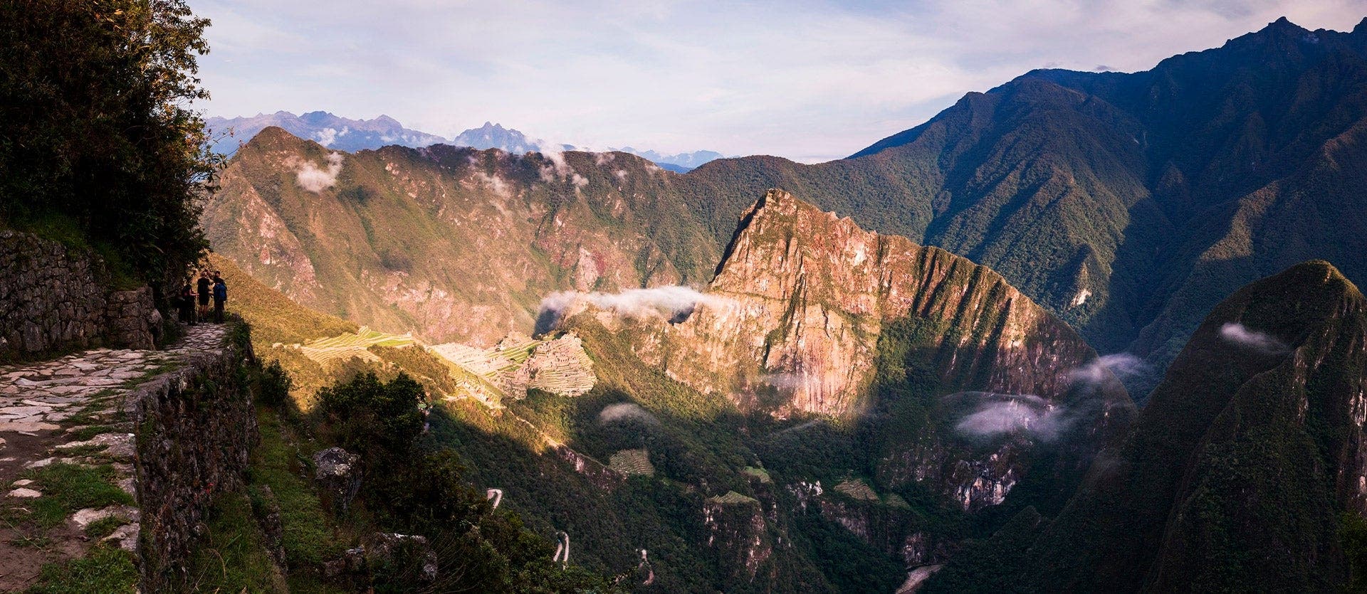 Inca Trail & Rainbow Mountain adventure
