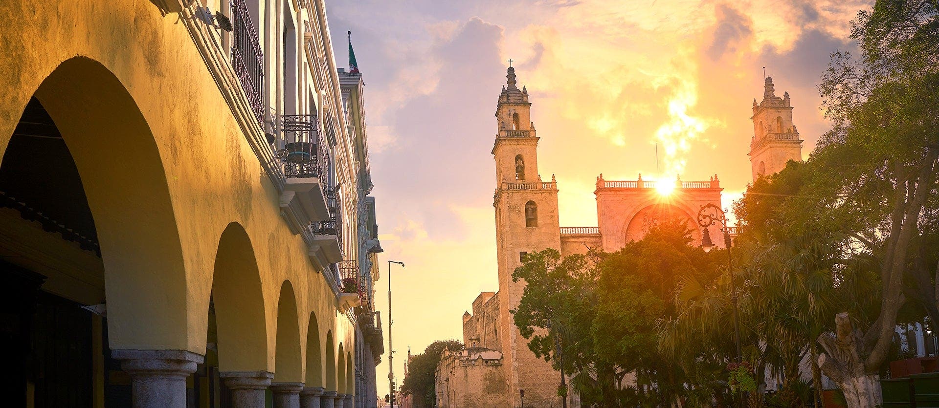 Mexico City, Beaches & Mayan Treasures