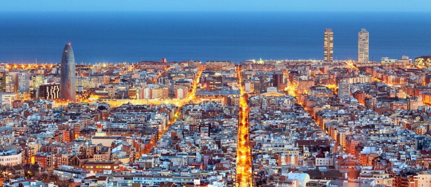 Barcelona Skyline <span class="iconos separador"></span> Spain