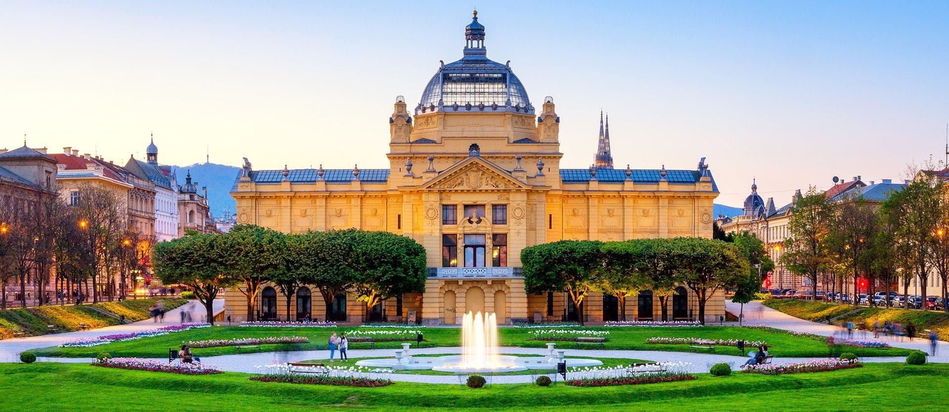 Medieval Cities & Magical Lakes