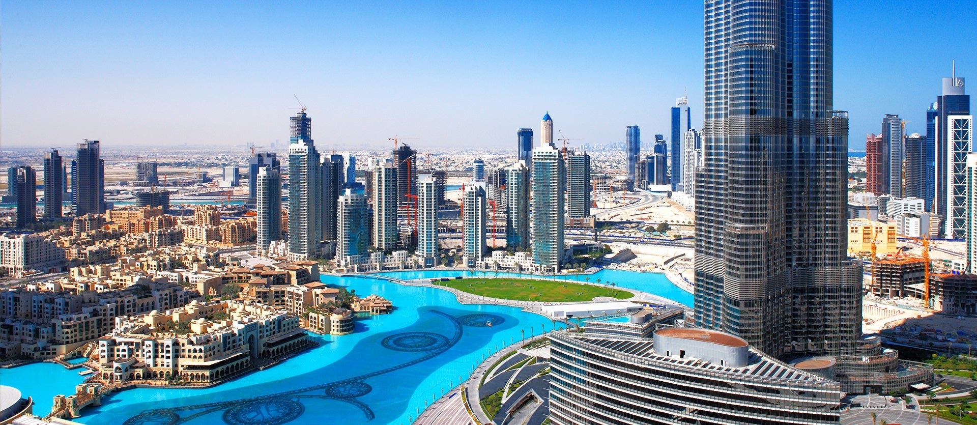 Ciudades y dunas: Emiratos y Omán