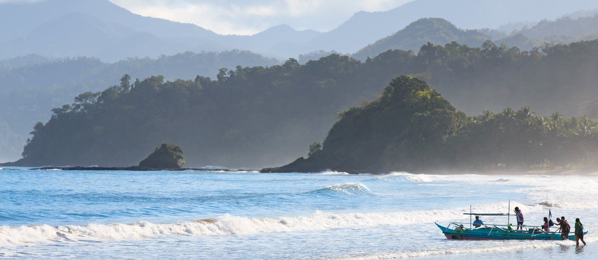 Philippines 360: Beaches, Jungles, History