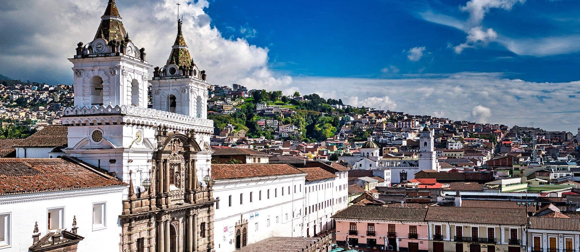 Ecuador 360: Cities & Santa Cruz Island