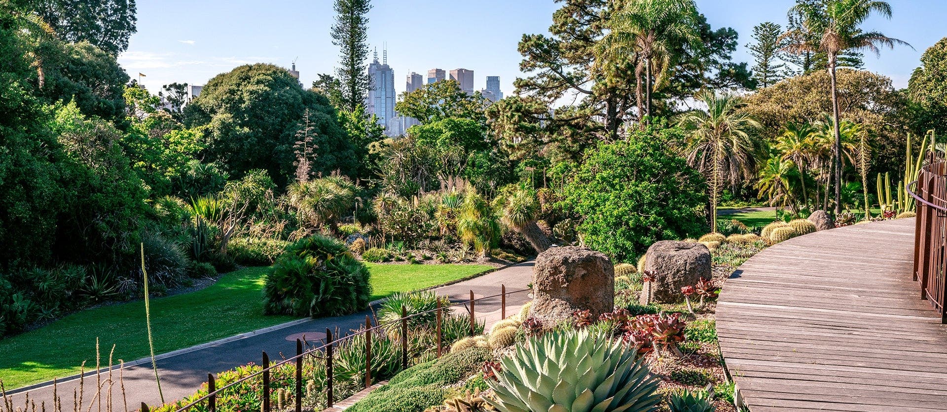 Cities & Natural Wonders of Australia