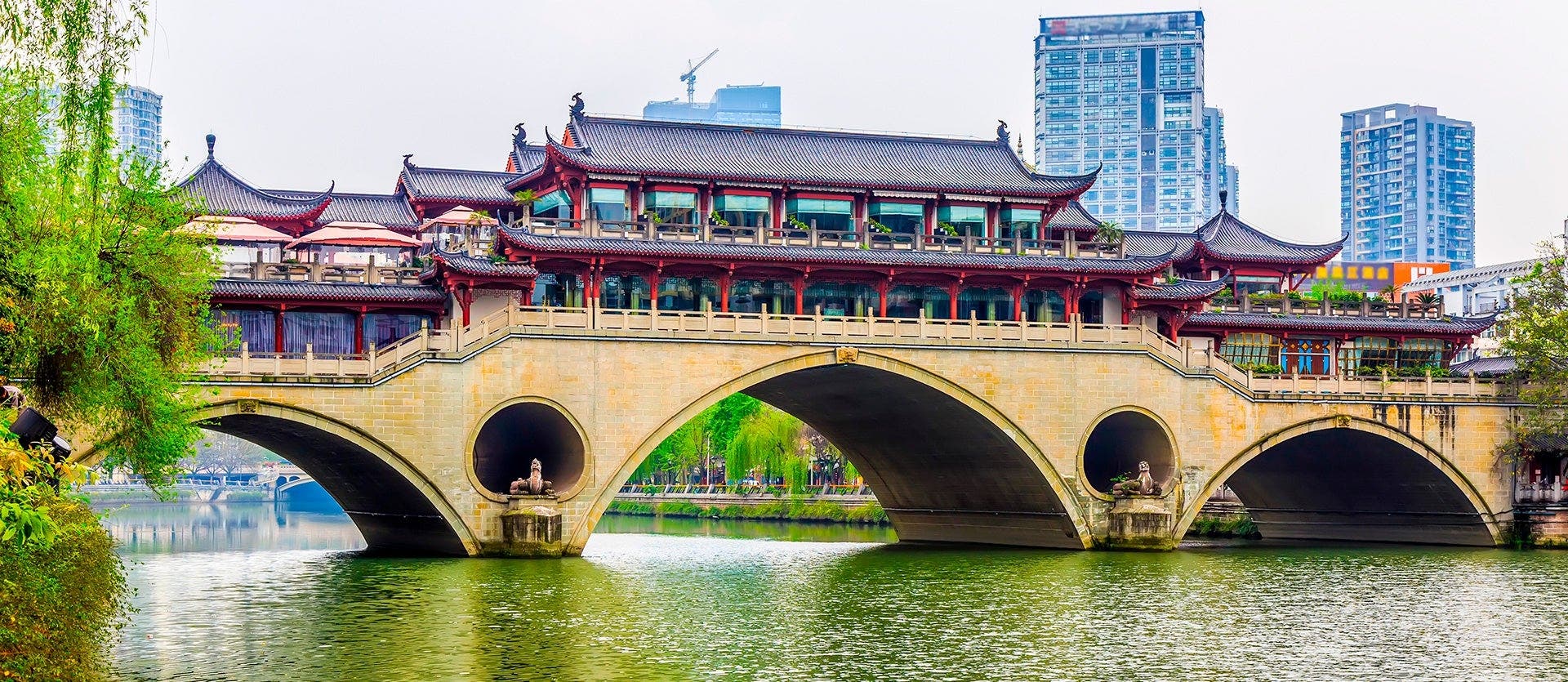 Modern Shanghai & Chengdu’s Giant Pandas