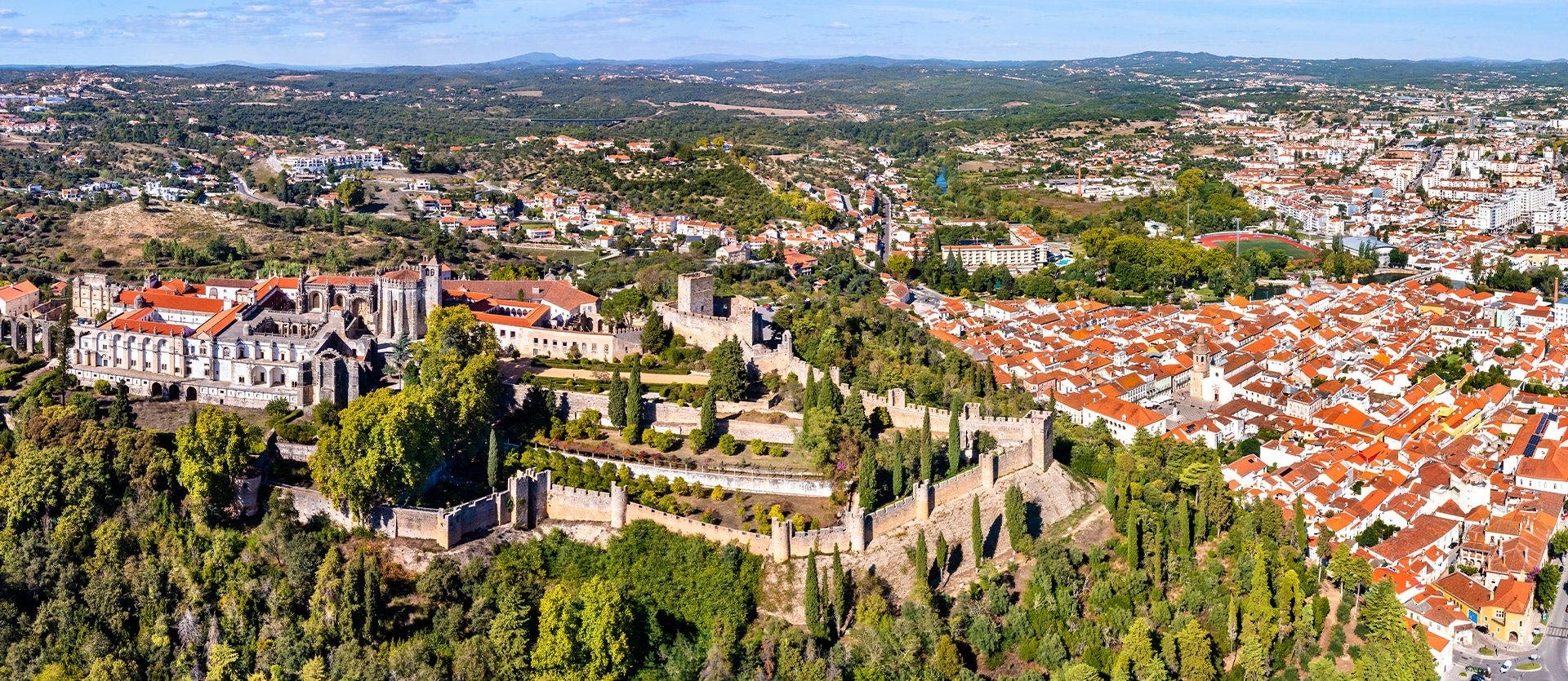 Seaside cities & the majestic Douro Valley