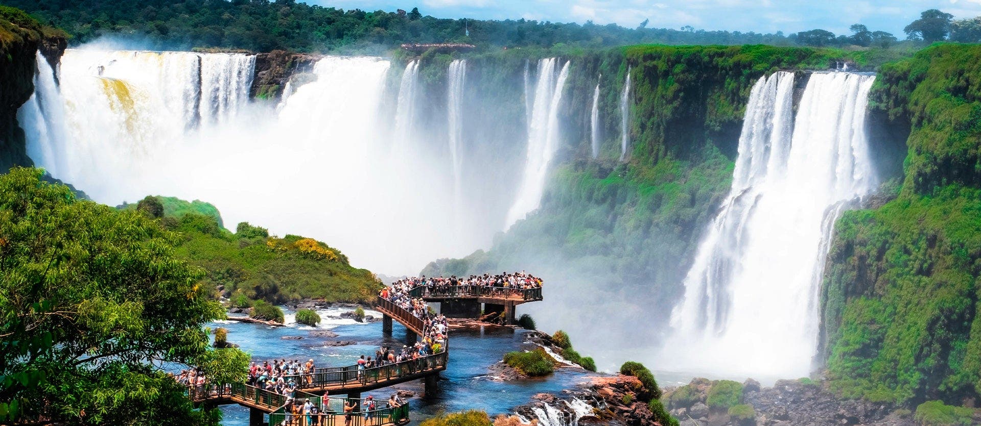 De la cuna del tango al Iguazú