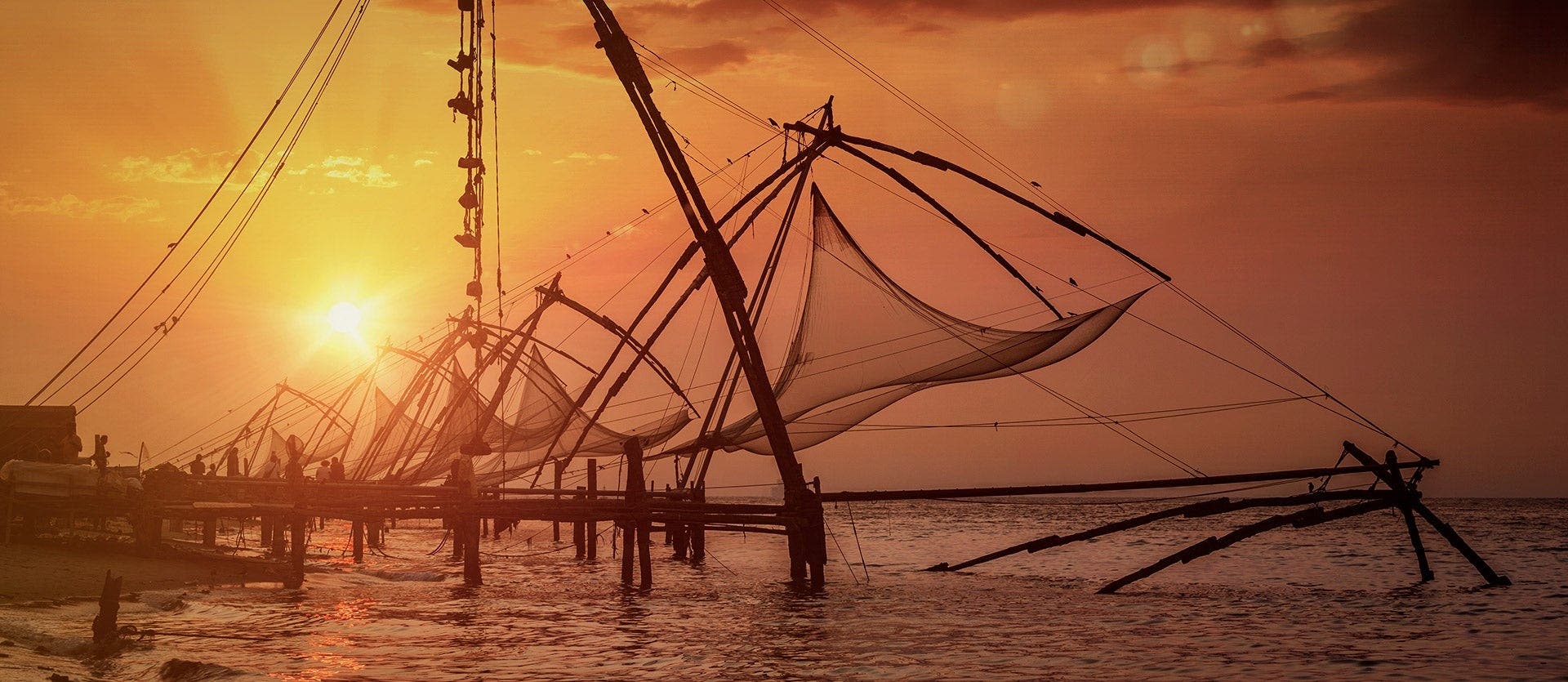 Family: Taj Mahal, Delhi & beach relax