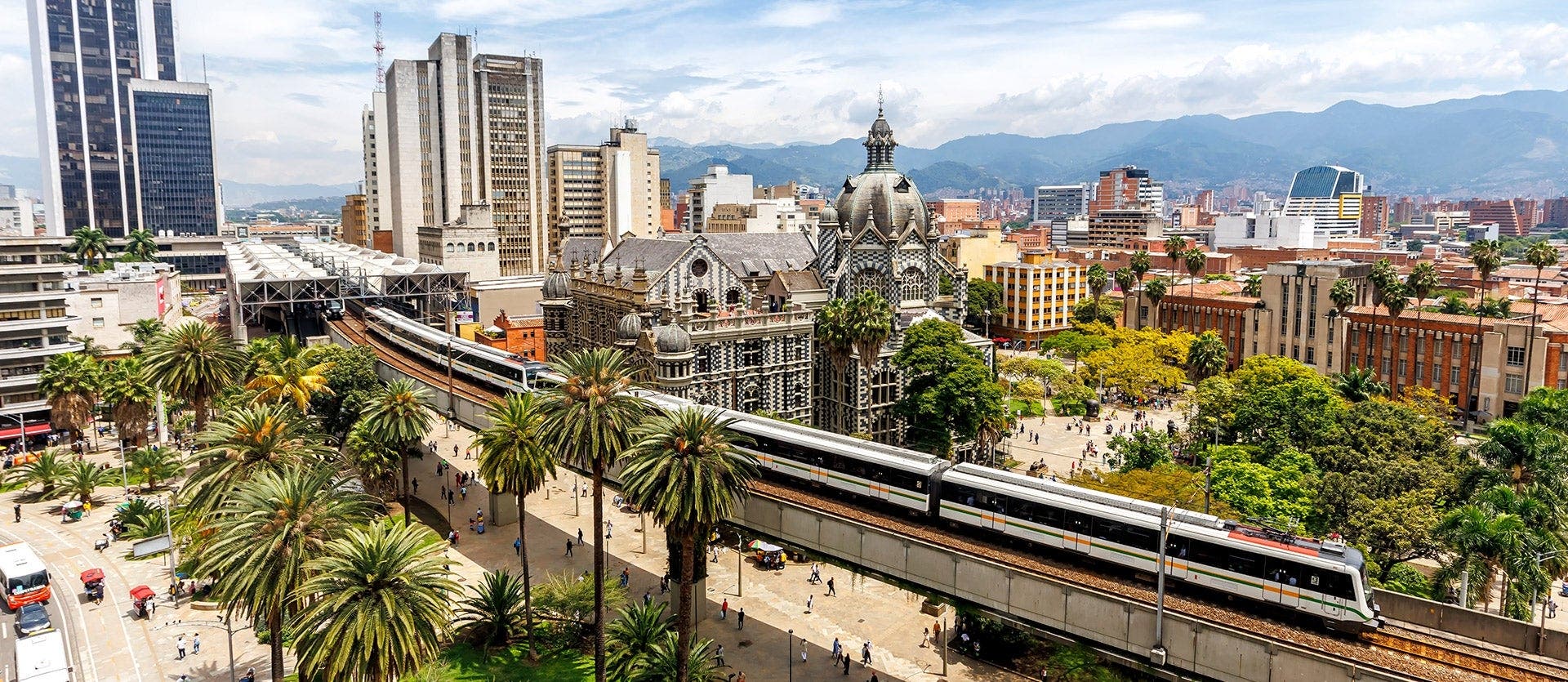From Medellín streets to Cartagena’s Shore