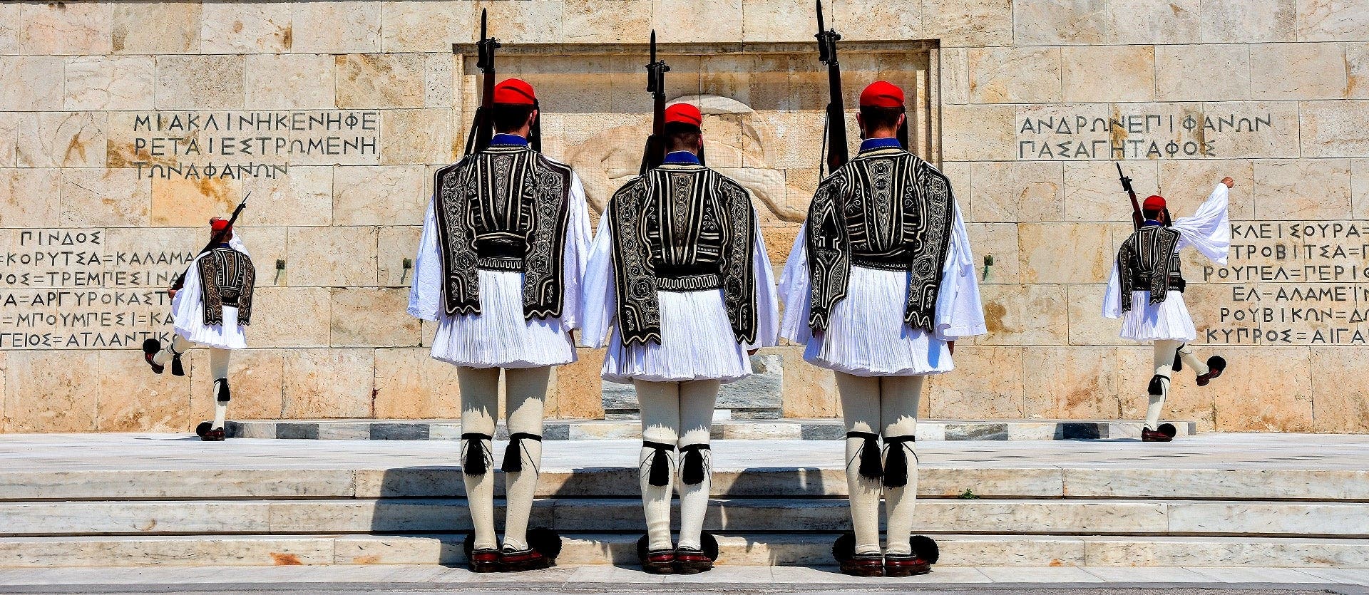 Athens & Santorini: History meets paradise