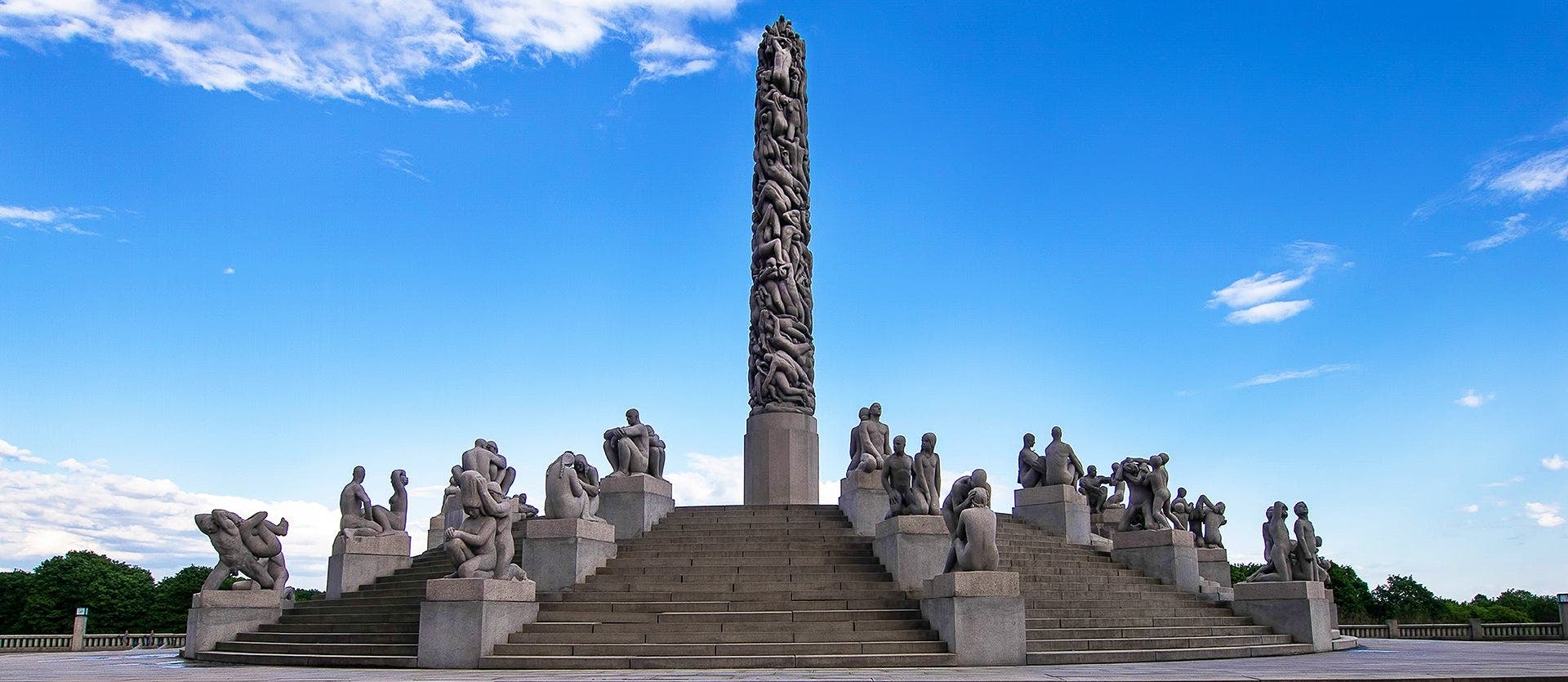 Norway Full Circle: Fjords & Lofoten