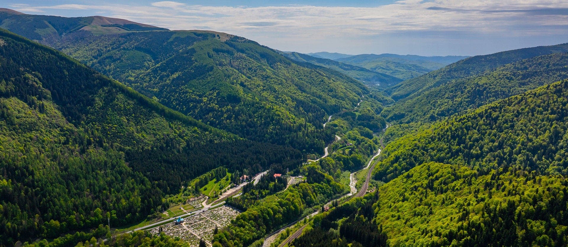 Escapada por Bucarest y Transilvania