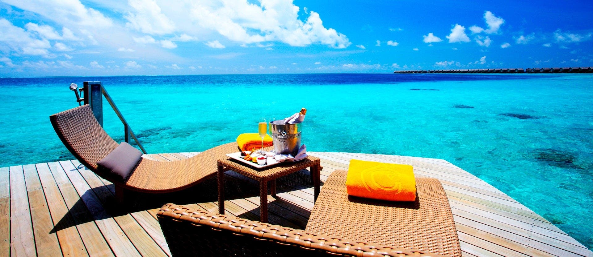 Emirate City & All-Inclusive Paradise