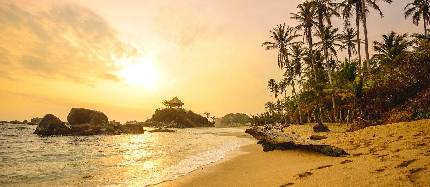 Colonial charms & Caribbean coast