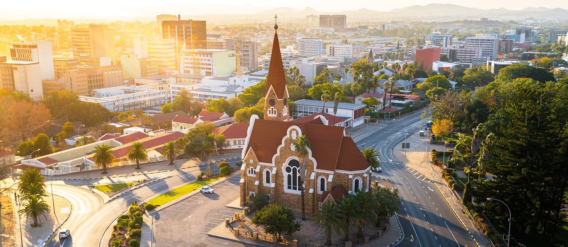 Safari, Sand Dunes & Naukluft Mountains