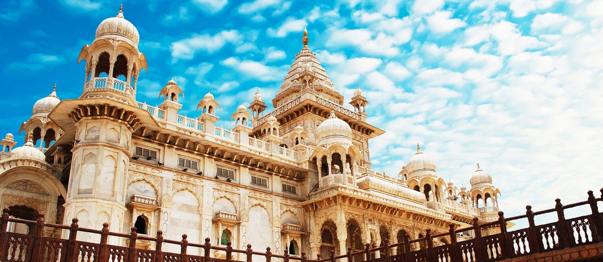 Palais & déserts du Rajasthan