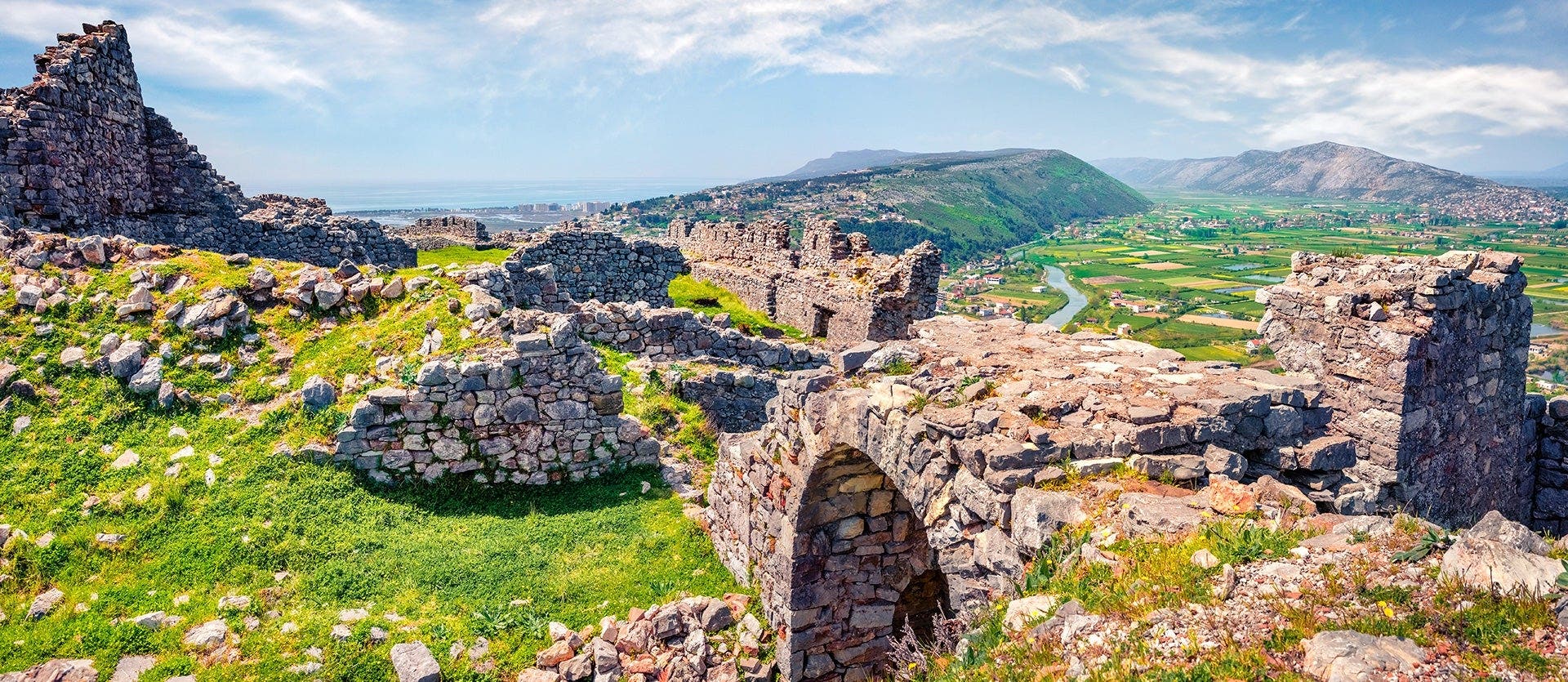 Dreamy road trip through the Balkans