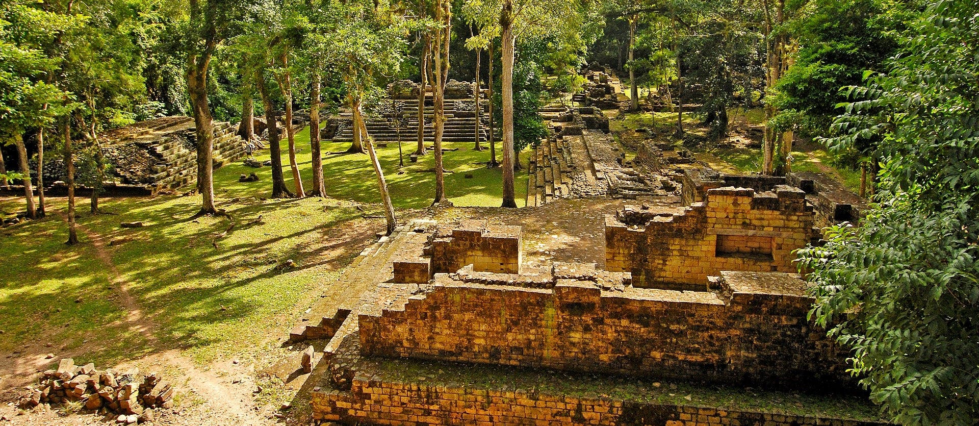 Maya Triangle Odyssey: Ancient Wonders