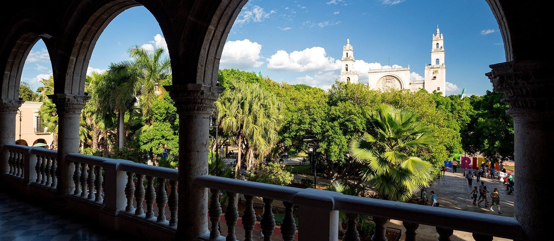 Mexico City and the Treasures of Yucatán 