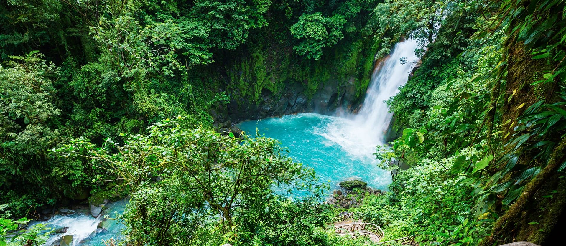 Waterfall <span class="iconos separador"></span> La Fortuna