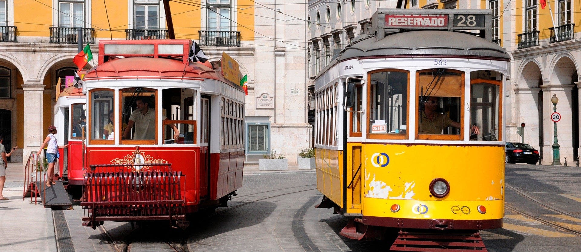 Escorted Tour: Lisbon, Andalusia & Madrid