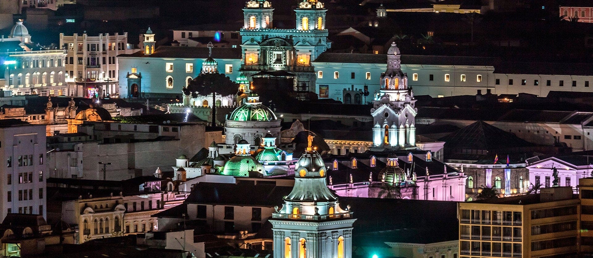 Family: Galapagos, Quito & cloud forest