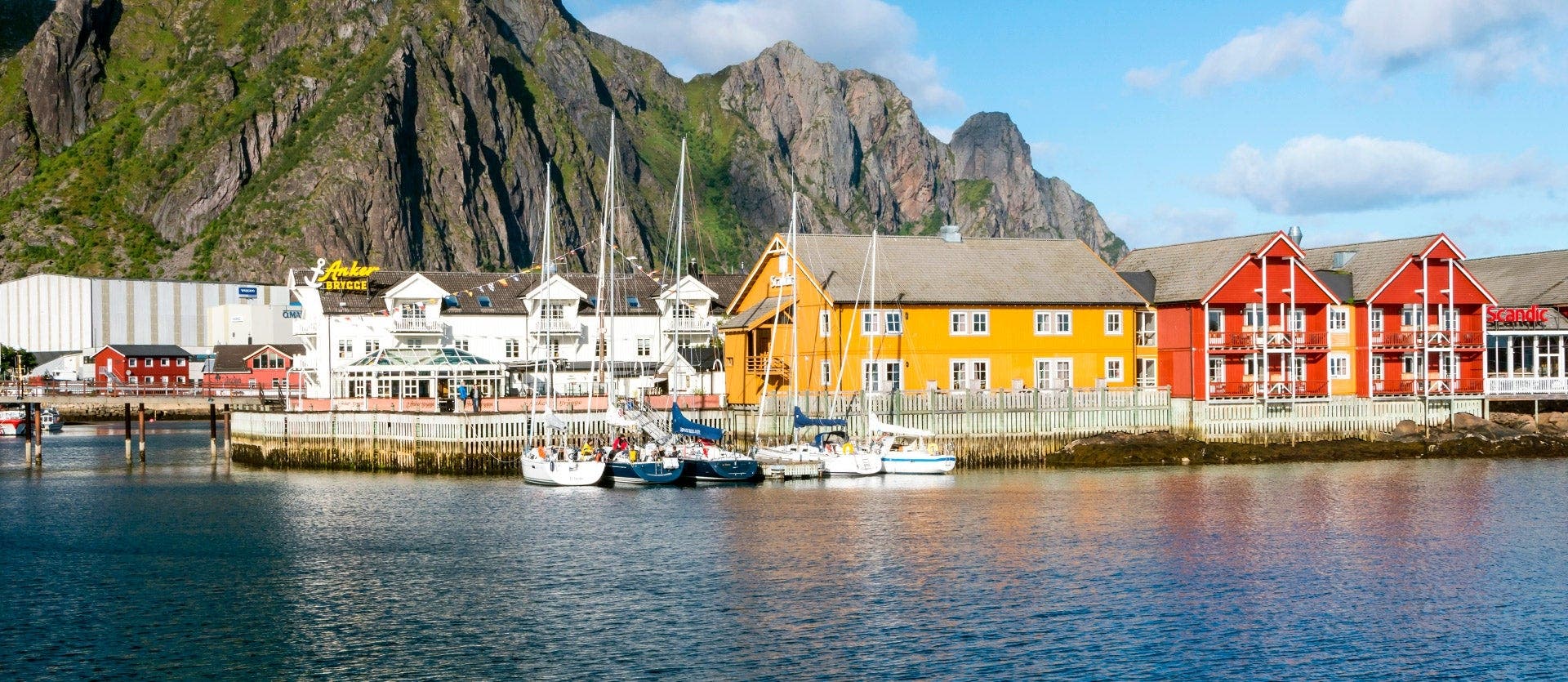 Norway Full Circle: Fjords & Lofoten