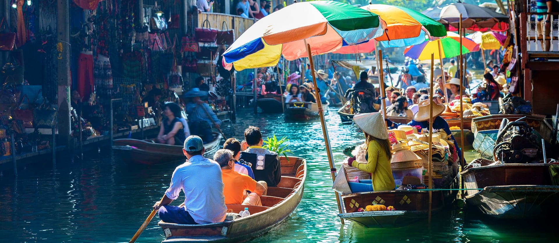 Floating market <span class="iconos separador"></span> Bangkok <span class="iconos separador"></span> Thailand