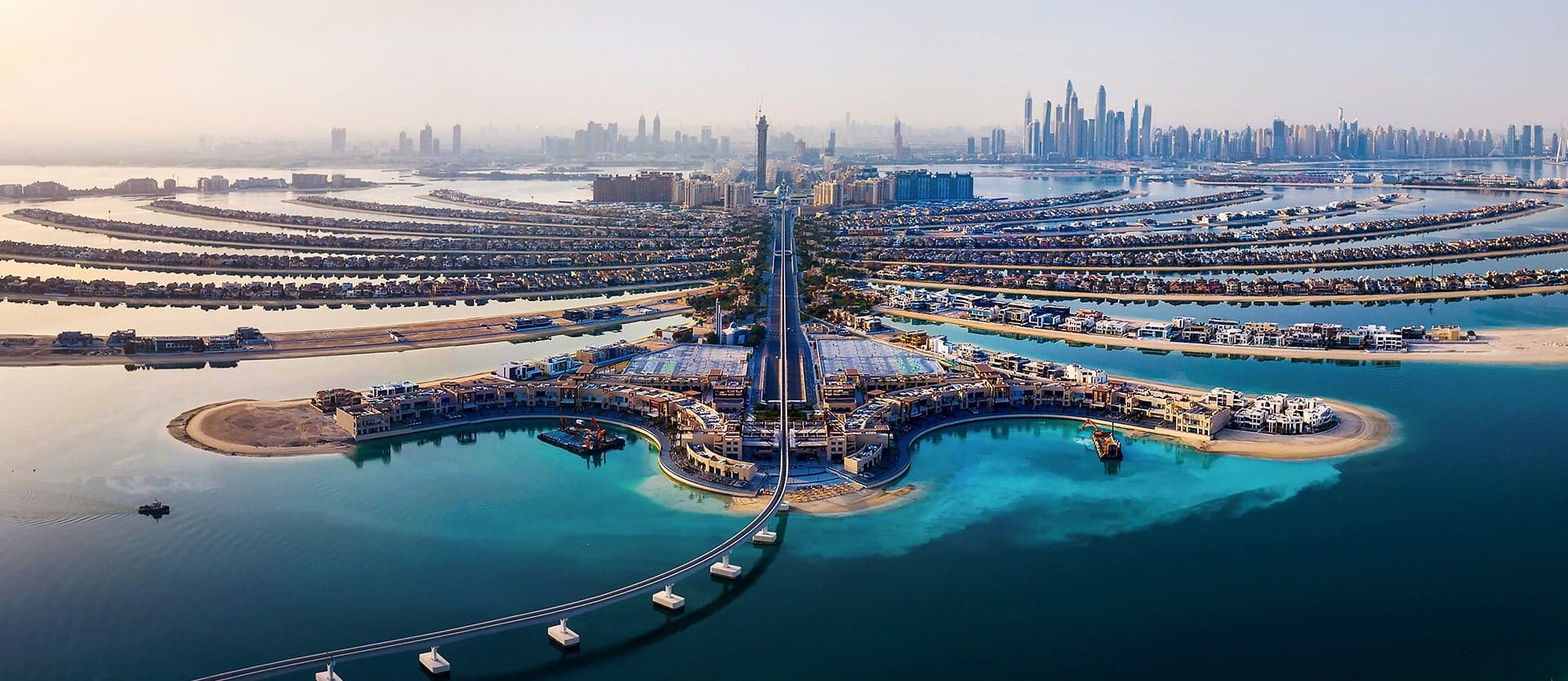 Palm Jumeira Complex <span class="iconos separador"></span> Dubai <span class="iconos separador"></span> United Arab Emirates