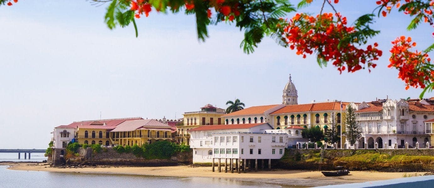 Panama City & All-Inclusive Playa Blanca