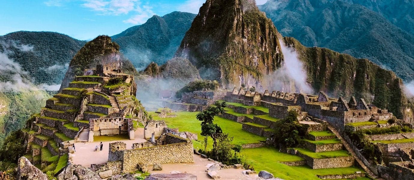 <span class="iconos separador"></span> Machu Picchu <span class="iconos separador"></span>