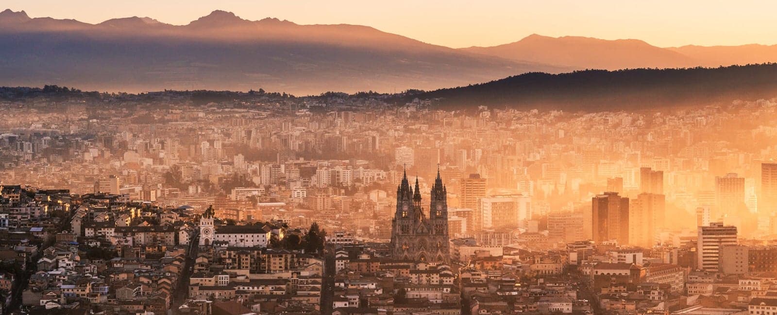 Quito - Night on board