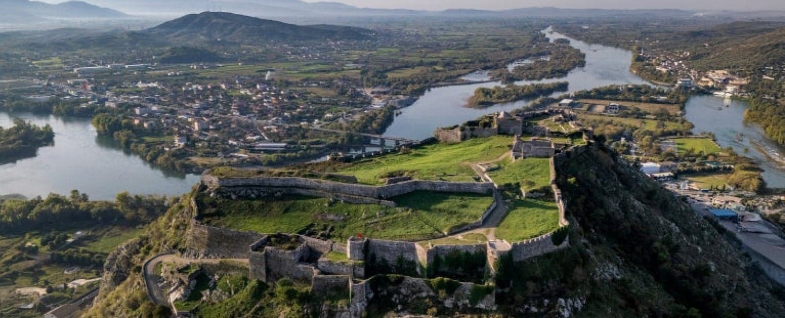 Tiranë - Lezhe - Shkodra 