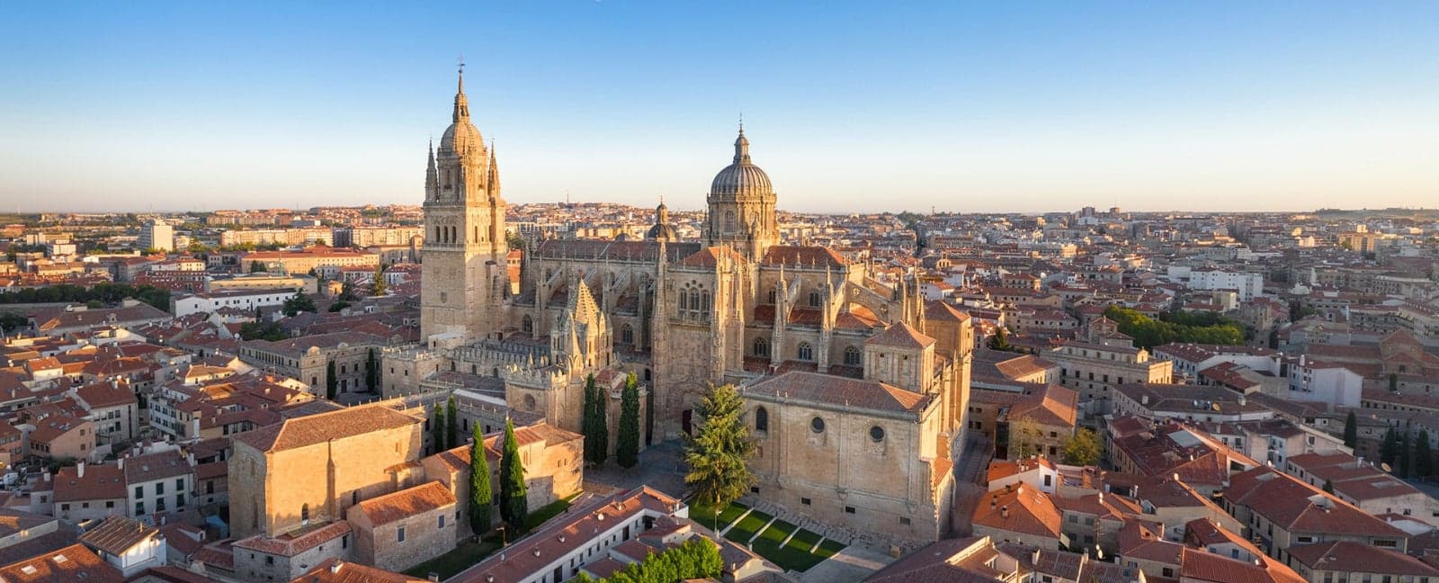 Santiago de Compostela - Salamanca - Madrid