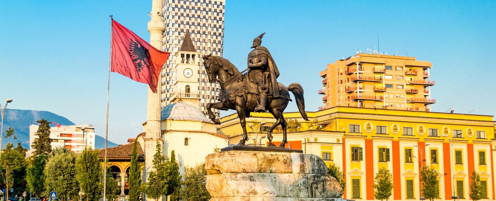 España - Tirana