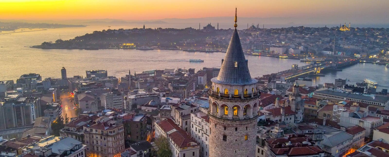 Dubái - Estambul