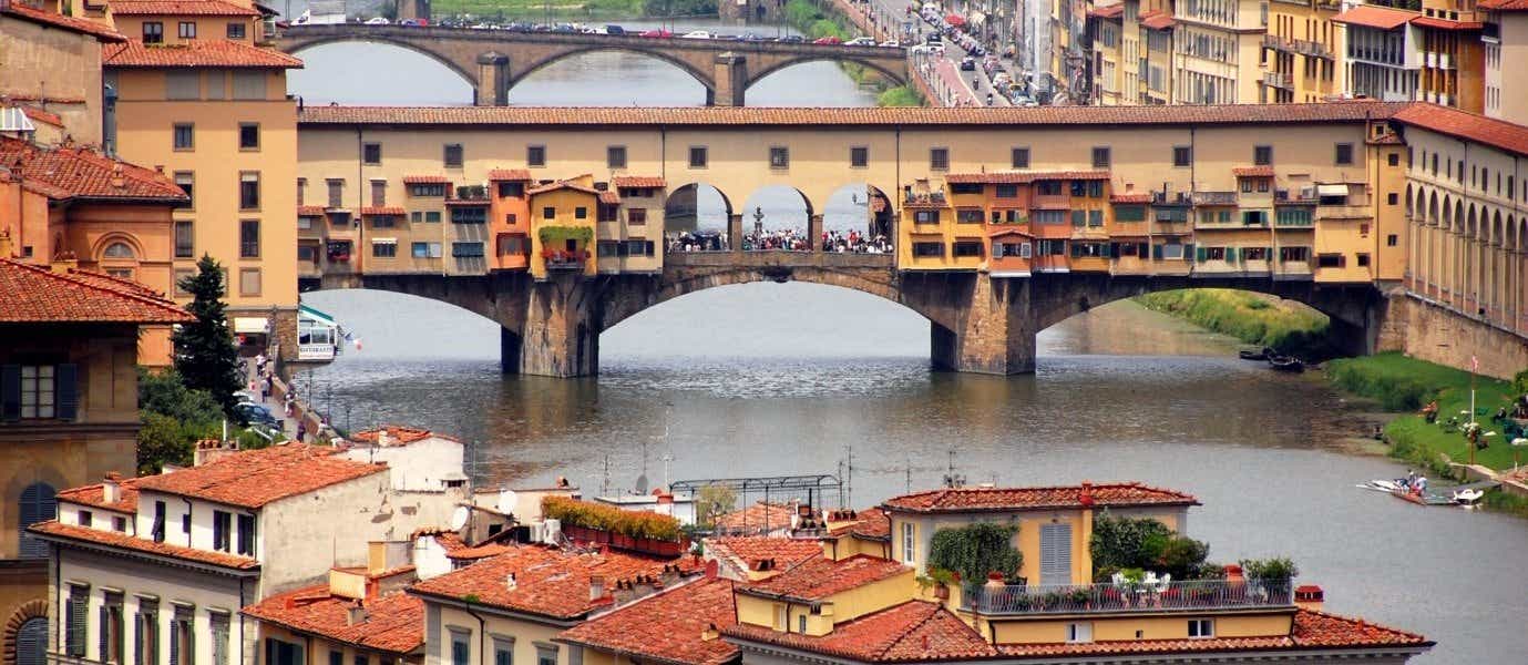 <span class="iconos separador"></span> Ponte Vecchio in Florence <span class="iconos separador"></span>