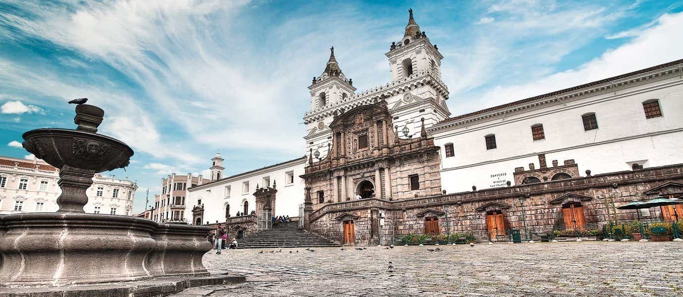 San Francisco Church <span class="iconos separador"></span> Quito