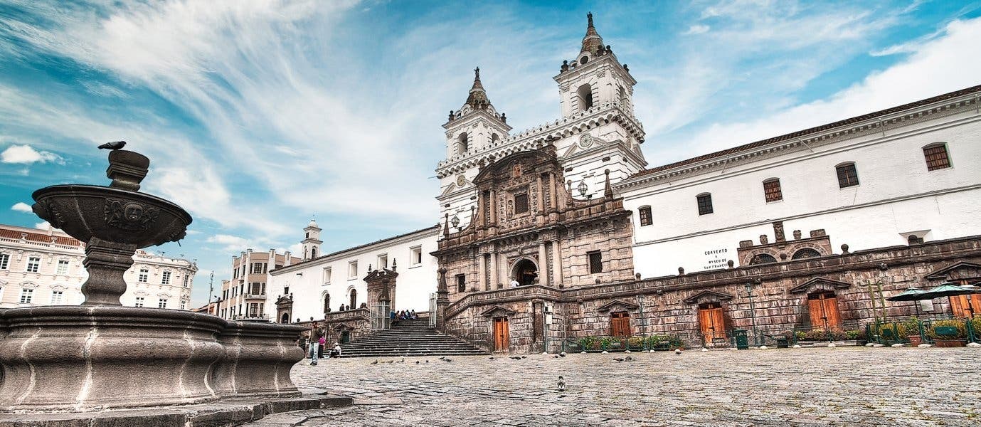 Iglesia de San Francisco <span class="iconos separador"></span> Quito