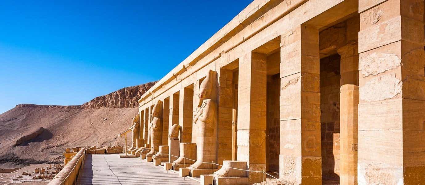 Templo mortuorio de Hatshepsut <span class="iconos separador"></span> Banco occidental del río Nilo