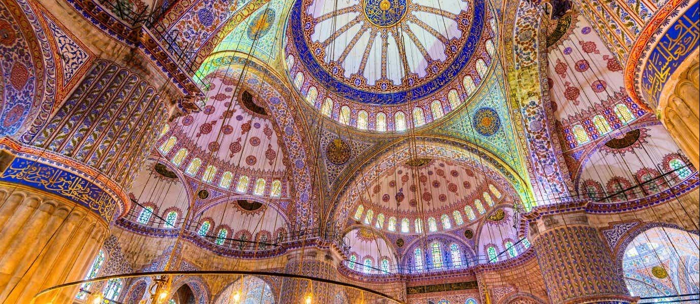 Interior de la Mezquita Azul <span class="iconos separador"></span> Estambul <span class="iconos separador"></span> Turquía