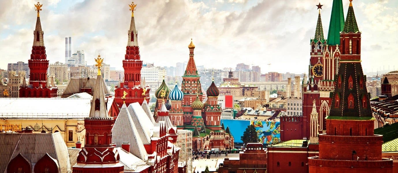 Kremlin <span class="iconos separador"></span> Moscow <span class="iconos separador"></span> Russia
