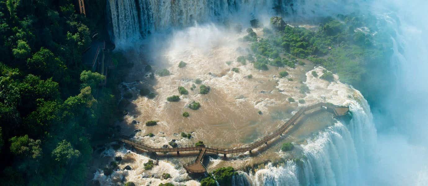 View of the Iguazu Falls <span class="iconos separador"></span> Brazil