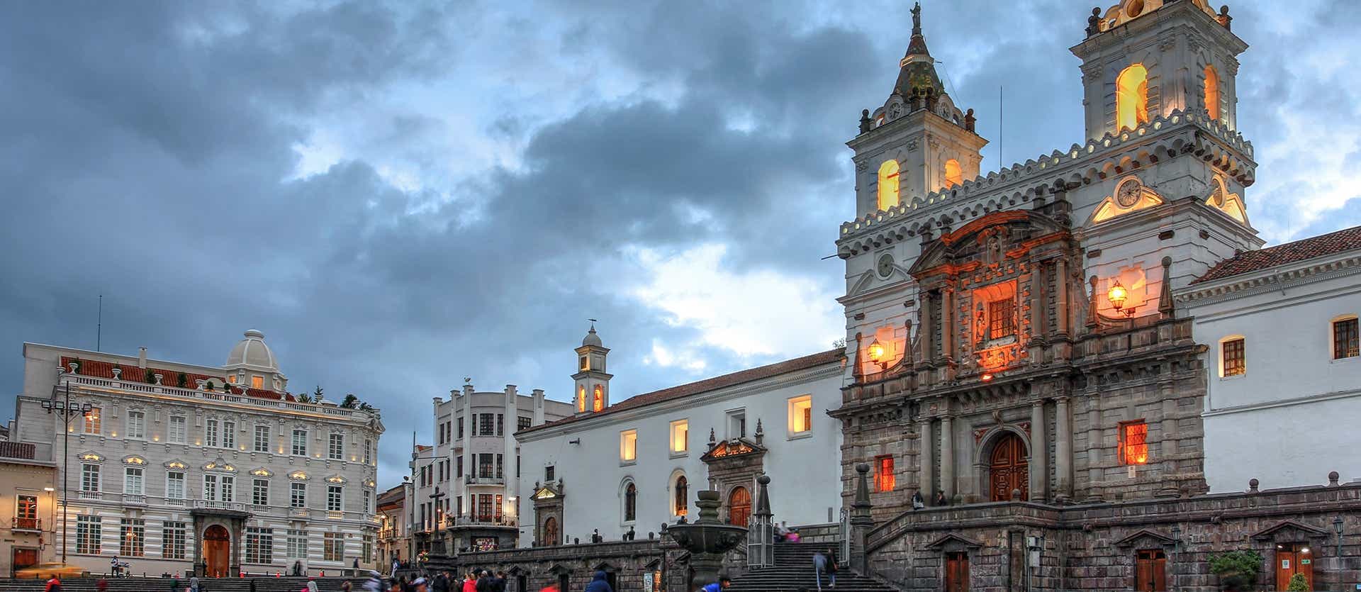Quito <span class="iconos separador"></span> Ecuador