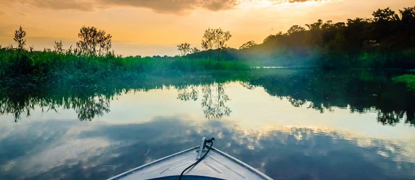 Boat ride on the Amazon River <span class="iconos separador"></span> Iquitos 