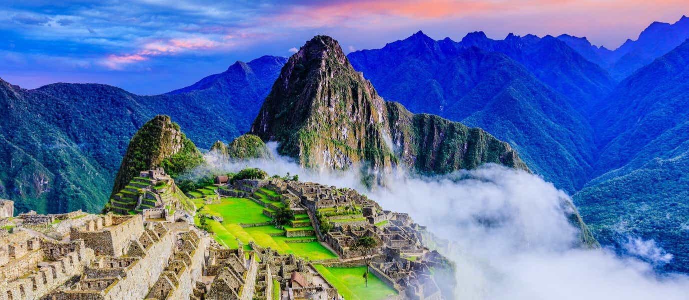 Die Ruinen des Machu Picchu gehören zu den Sieben Neuen Weltwundern <span class="iconos separador"></span> Peru
